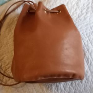 Vintage Talbots leather sling handbag